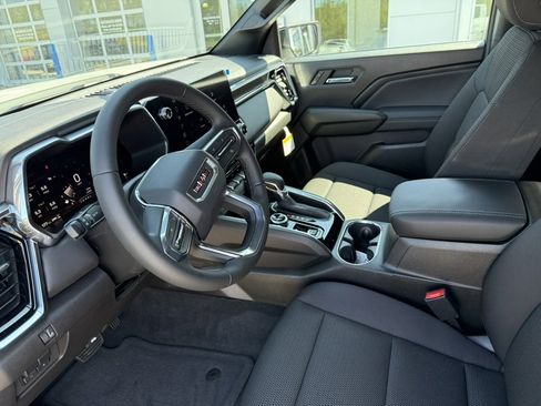 New 2026 GMC Canyon Elevation w/ Convenience Package image 12