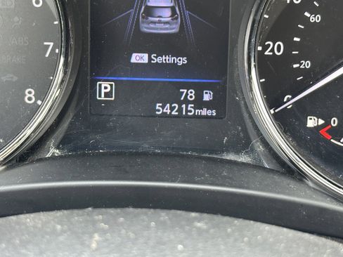 Used 2019 Nissan Rogue SV w/ Premium Package image 9