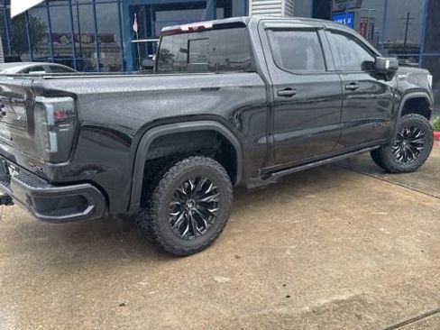 Used 2023 GMC Sierra 1500 AT4X AWD/4WD image 6