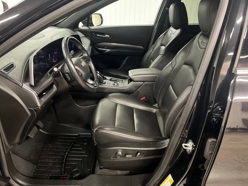 Certified 2024 Cadillac XT4 Premium Luxury AWD/4WD image 12