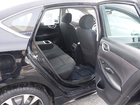 Used 2019 Nissan Sentra SR image 22