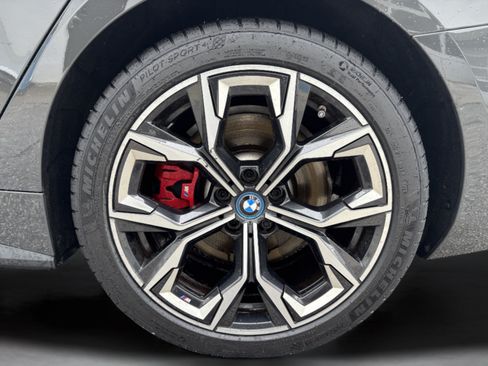 Used 2023 BMW i4 eDrive40 w/ M Sport Package RWD image 33