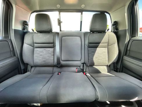 Used 2024 Nissan Frontier SV w/ SV Convenience Package RWD image 26