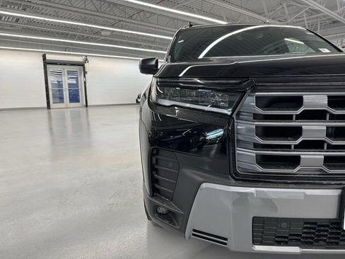 New 2026 Honda Pilot TrailSport image 29