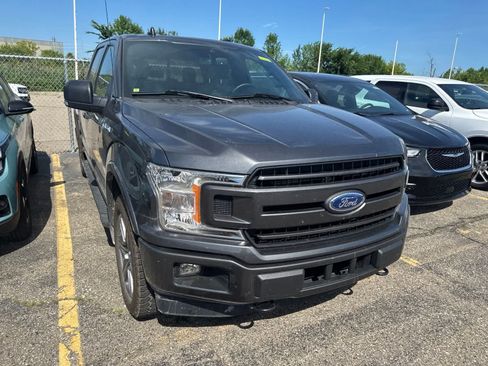 Used 2020 Ford F150 XLT w/ Equipment Group 302A Luxury AWD/4WD image 5