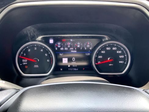 Used 2021 Chevrolet Tahoe High Country w/ Premium Package RWD image 25