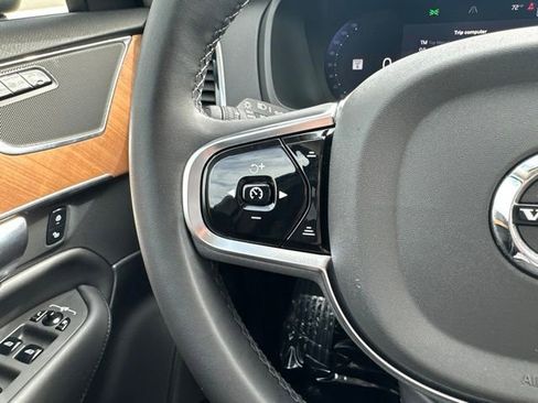 Certified 2024 Volvo XC90 T8 Plus AWD/4WD image 28