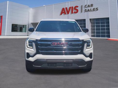 Used 2025 GMC Terrain Elevation AWD/4WD image 2