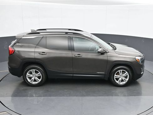 Used 2020 GMC Terrain SLE w/ Driver Convenience Package AWD/4WD image 22