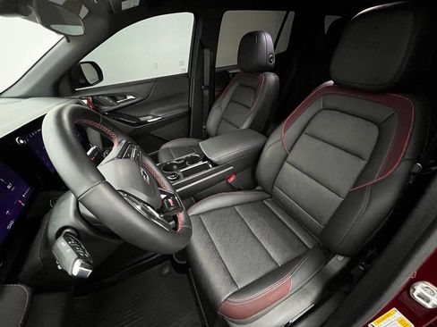 Used 2025 Chevrolet Equinox RS w/ Convenience Package III FWD image 21