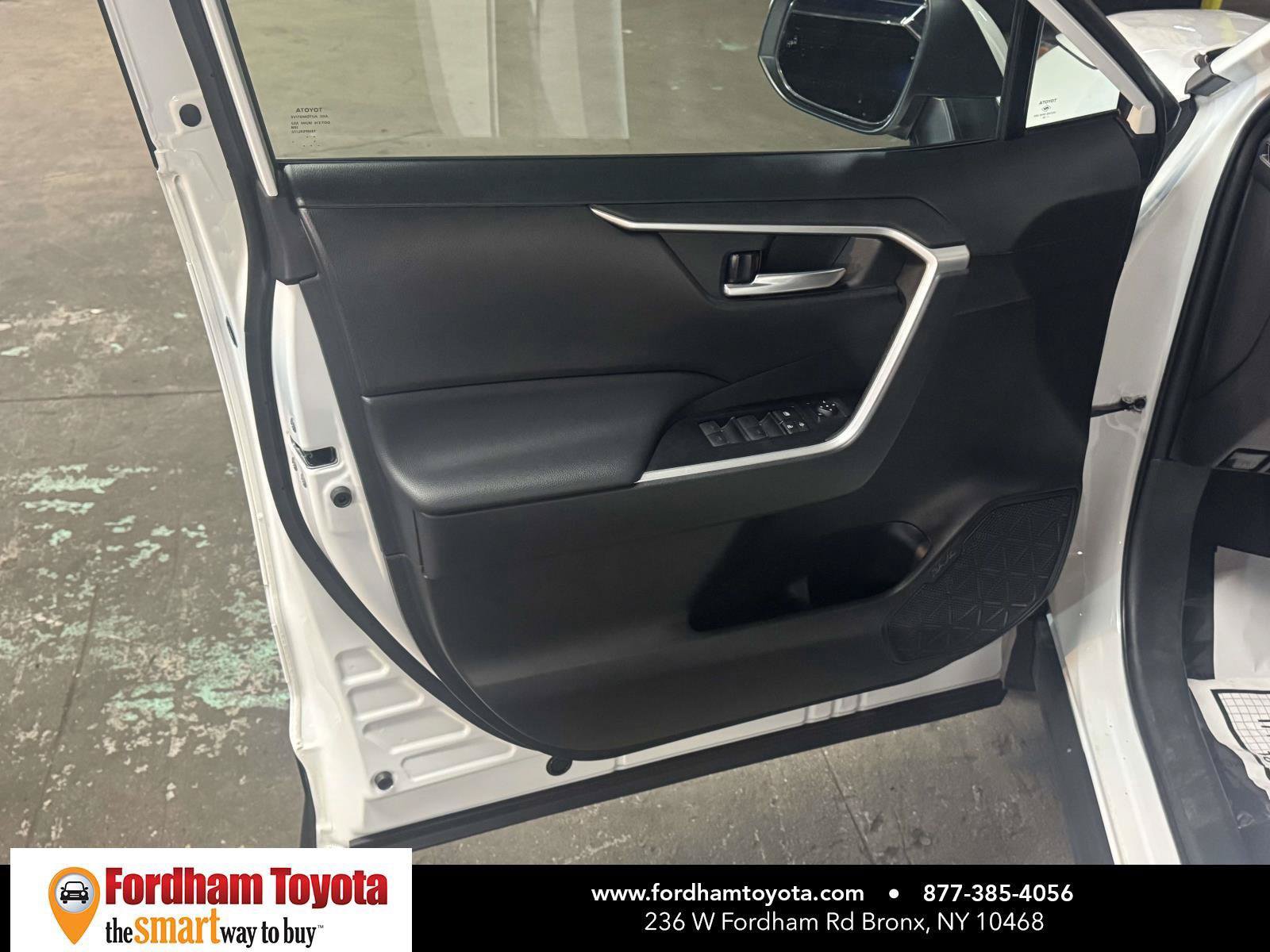 Certified 2023 Toyota RAV4 XLE w/ Convenience Package AWD/4WD image 14