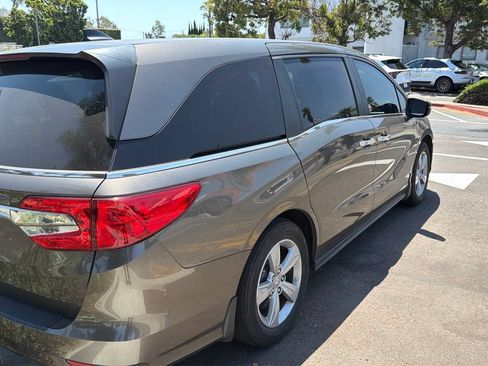 Used 2020 Honda Odyssey EX-L image 3