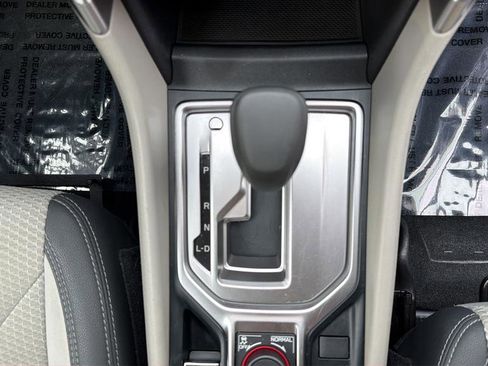 Used 2021 Subaru Forester Premium image 16