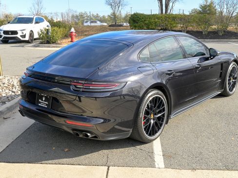 Used 2019 Porsche Panamera GTS image 5