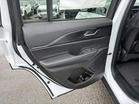 New 2026 Jeep Grand Cherokee Laredo X AWD/4WD image 14