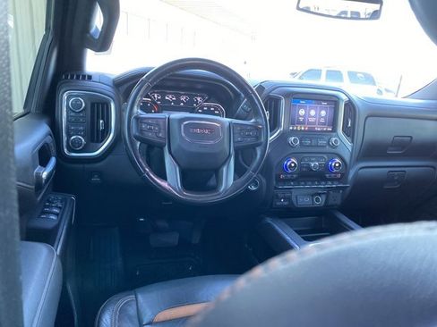 Used 2022 GMC Sierra 2500 AT4 image 21
