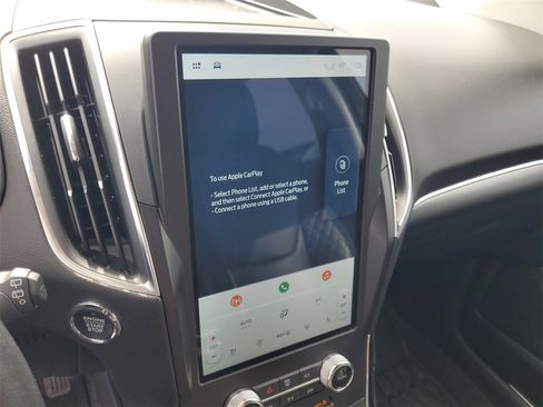 Used 2024 Ford Edge Titanium image 22