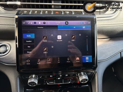 Certified 2022 Jeep Grand Cherokee Overland AWD/4WD image 99