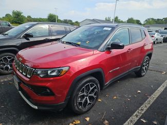 Used 2025 Jeep Compass Limited AWD/4WD video 1