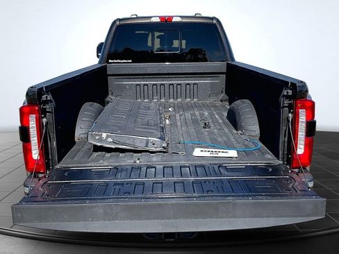 Used 2024 Ford F350 Lariat w/ Lariat Ultimate Package image 17