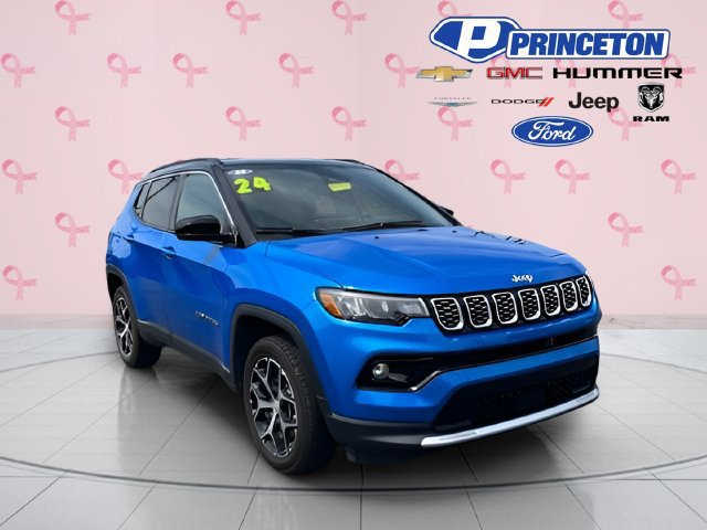 Used 2024 Jeep Compass Limited AWD/4WD image 2