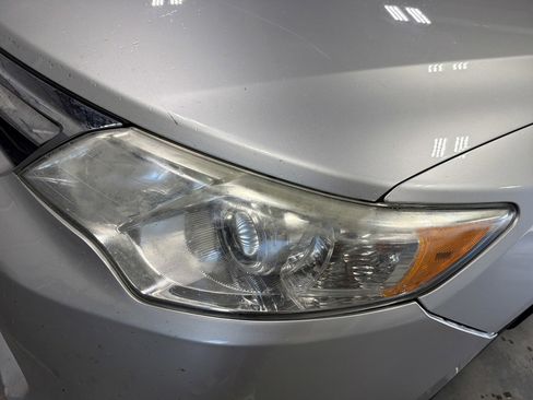 Used 2013 Toyota Camry XLE FWD image 6