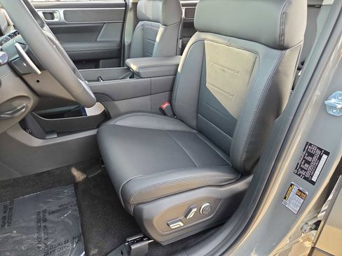 New 2026 Hyundai Santa Fe Limited image 16