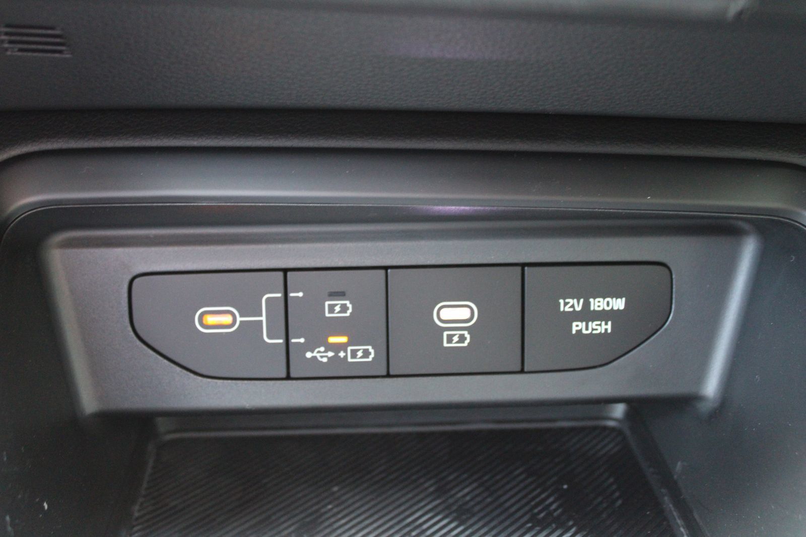 New 2026 Kia K5 LXS FWD image 34