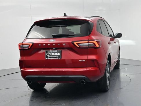 Used 2023 Ford Escape ST-Line AWD/4WD image 7