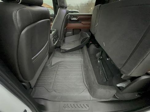 Used 2024 GMC Sierra 2500 Denali Ultimate w/ LPO, GMC Protection Package image 24