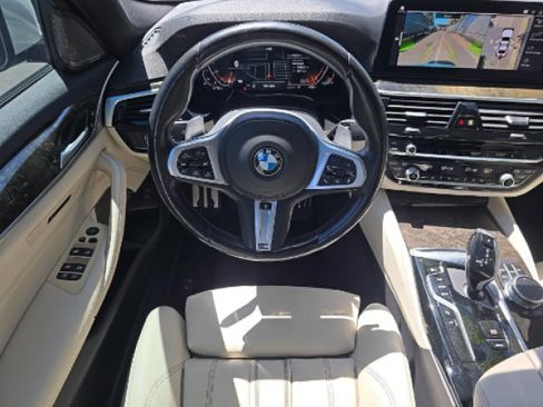 Used 2021 BMW 540i w/ M Sport Package RWD image 10