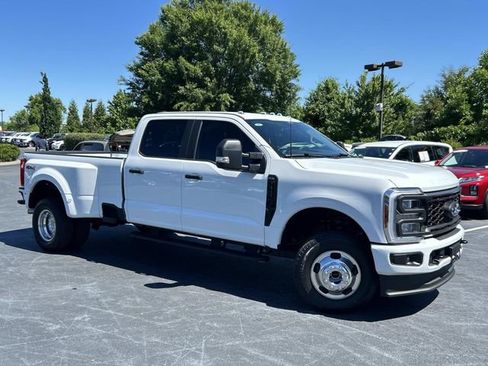 Used 2026 Ford F350 XL w/ STX Appearance Package AWD/4WD image 2