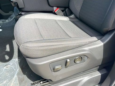 New 2026 Chevrolet Silverado 2500 Custom w/ Custom Value Package AWD/4WD image 20