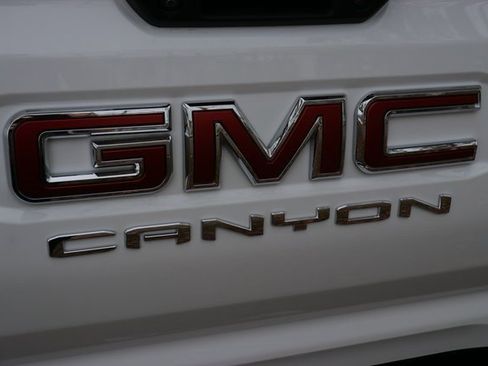 Used 2023 GMC Canyon Elevation w/ Convenience Package image 6