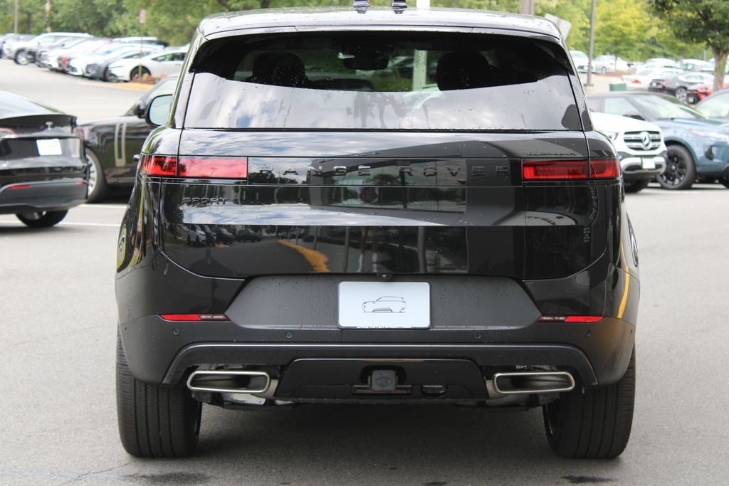New 2026 Land Rover Range Rover Sport SE AWD/4WD image 4
