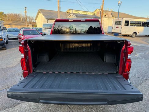 Used 2024 Chevrolet Silverado 1500 LTZ image 8