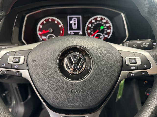 Used 2021 Volkswagen Jetta R-Line FWD image 19
