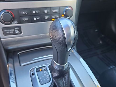 Used 2012 INFINITI G37 x w/ Premium Pkg image 17