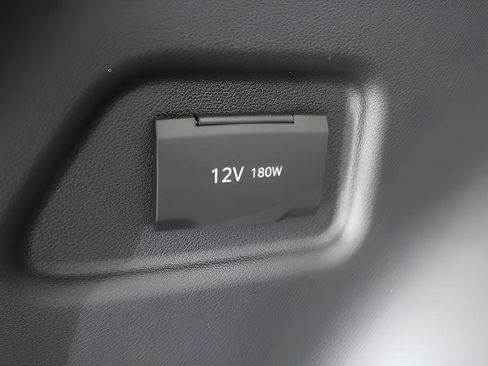 New 2026 Hyundai Tucson SE image 23