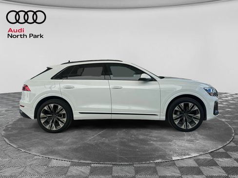 Used 2025 Audi Q8 Premium Plus AWD/4WD image 6