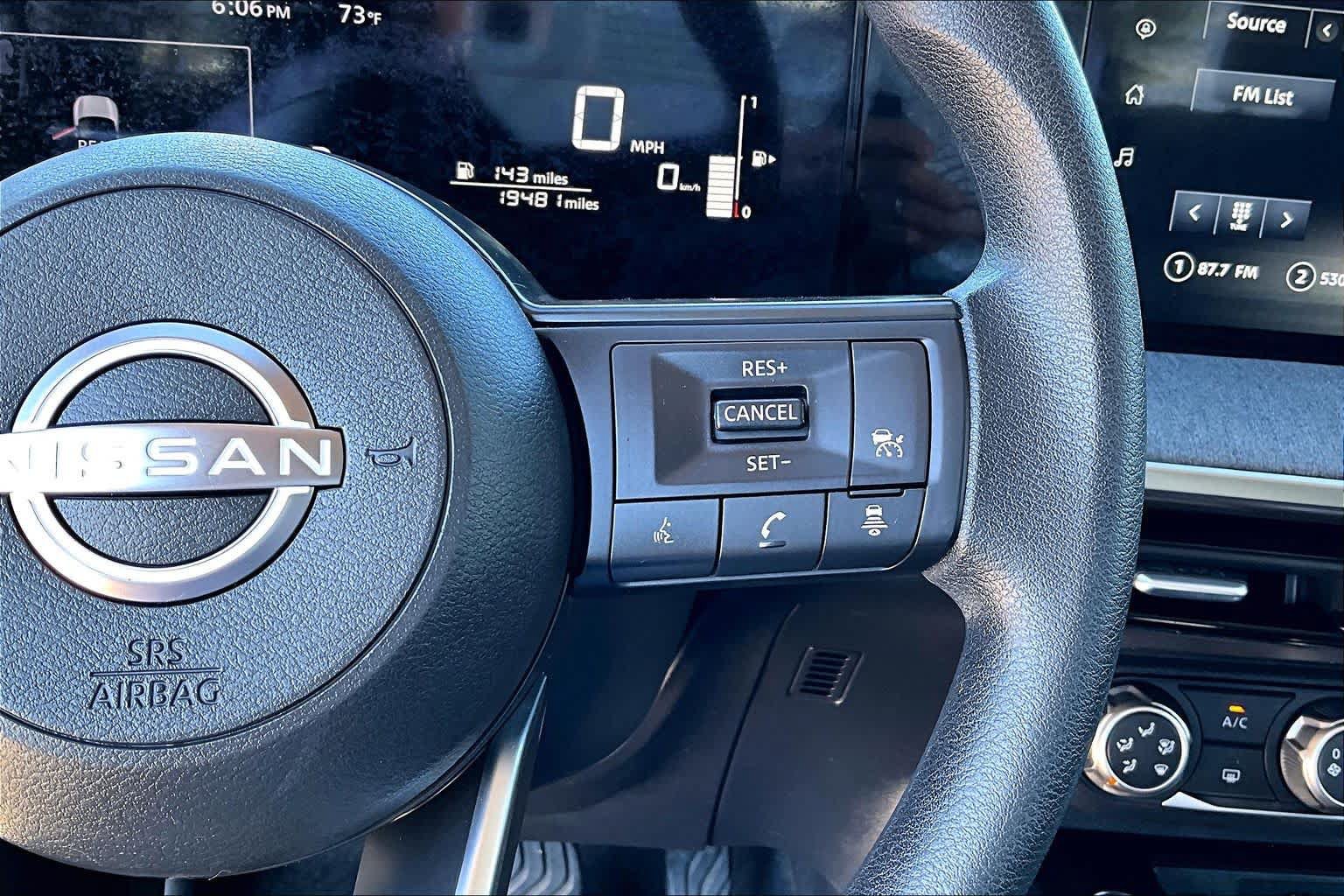 Used 2025 Nissan Kicks SV FWD image 25