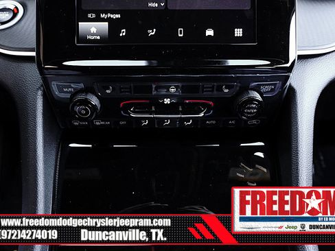 New 2025 Jeep Grand Cherokee L Altitude image 23