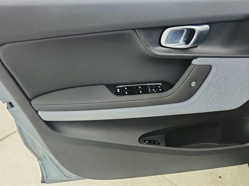 Used 2022 Polestar Polestar 2 Long Range Dual Motor w/ Plus Package image 34