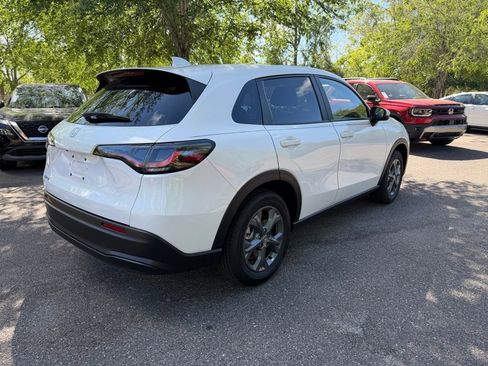 New 2026 Honda HR-V LX image 6
