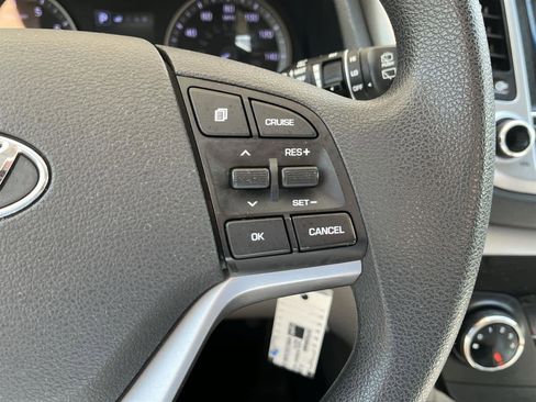 Used 2018 Hyundai Tucson SE image 24