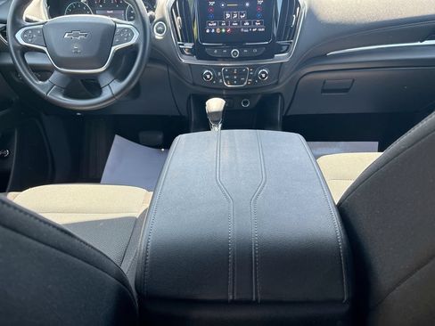 Used 2023 Chevrolet Traverse LT w/ Midnight/Sport Edition AWD/4WD image 32
