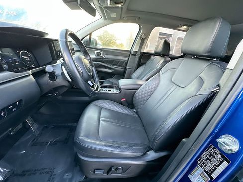 Used 2021 Kia Sorento SX image 22