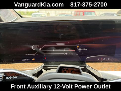 Used 2025 Cadillac Escalade Premium Luxury Platinum RWD image 11
