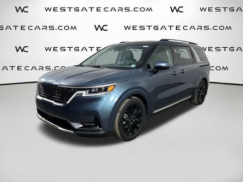Used 2024 Kia Carnival SX Prestige image 1