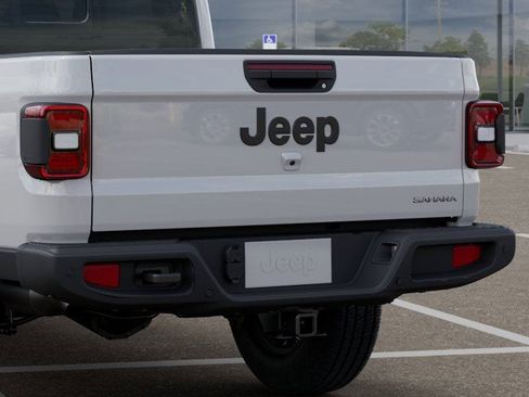 New 2026 Jeep Gladiator Sport AWD/4WD image 13